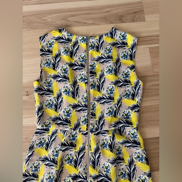 J. Crew 100% Silk Spring Meadow Floral Dress Yellow size 10 - Picture 7 of 14